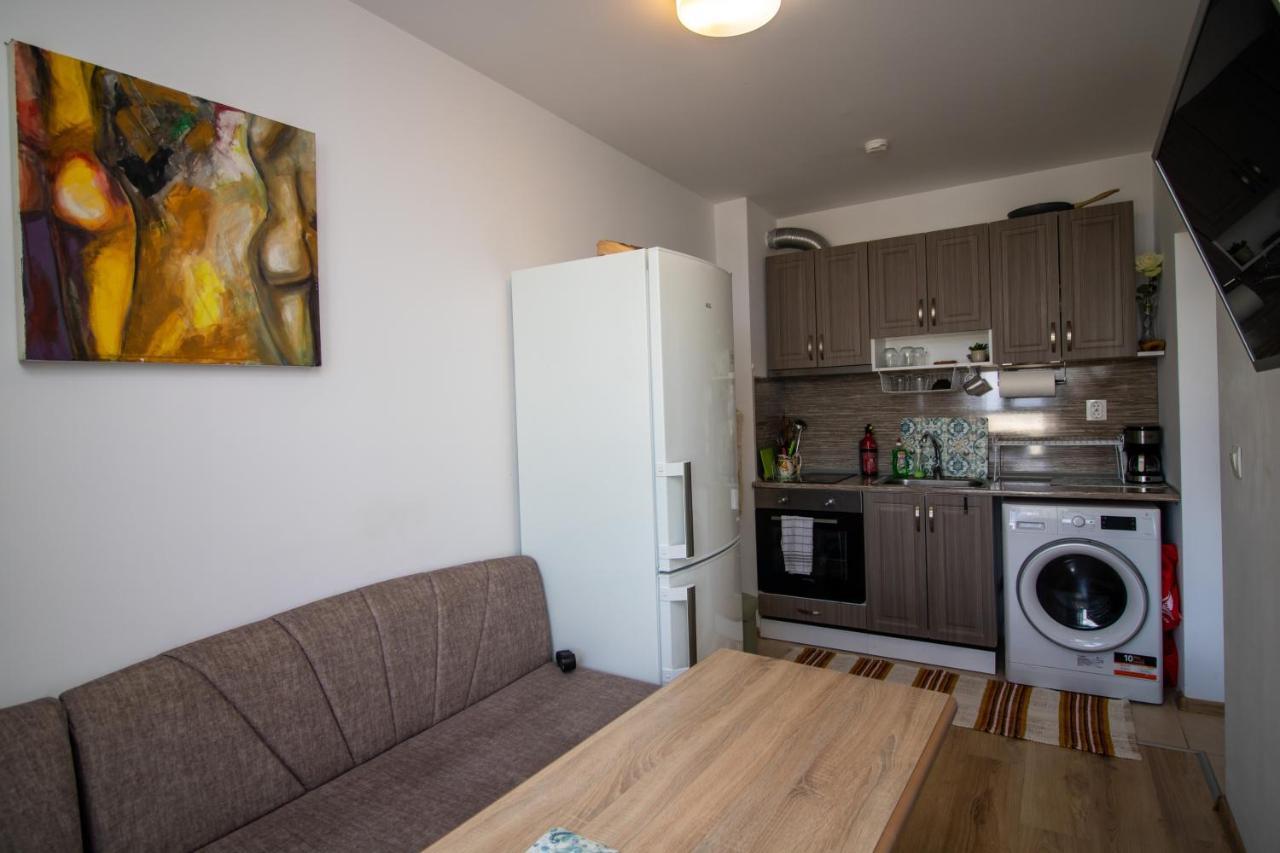 City View Apartment + Parking Sofia Exterior foto